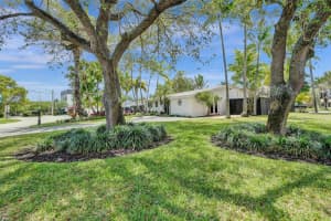 140 NW 20th St, Wilton Manors, FL 33311 Sold 06/16/25