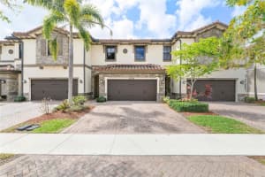 9584 S Town Parc Cir S 0, Parkland, FL 33076 Sold 05/30/25