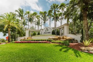 8225 Viale Matera, Lake Worth, FL 33467 Sold 10/28/25