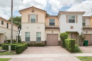 7734 SW 52nd Pl, Davie, FL 33328 Sold 08/29/25