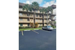 3321 NW 47th Ter 335, Lauderdale Lakes, FL 33319 Sold 11/17/25