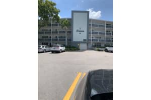 2005 BERKSHIRE A 2005, Deerfield Beach, FL 33442 - MLS#F10500135