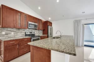 9168 SW 20th St B, Boca Raton, FL 33428 Sold 08/22/25