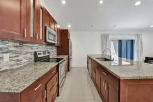 9168 SW 20th St B, Boca Raton, FL 33428 Sold 08/22/25