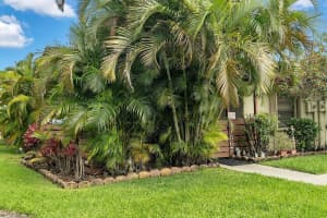 11867 SW 12 PL, Davie, FL 33325 Sold 06/17/25