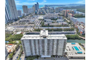 230 174th St 901, Sunny Isles Beach