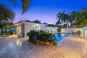 2449 Bayview Dr, Fort Lauderdale, FL 33305 Sold 07/08/25