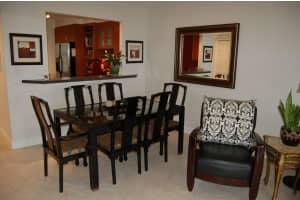 575 Oaks Ln 303, Pompano Beach, FL 33069 - MLS#F10500265