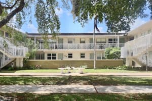 3500 Harrison St 12, Hollywood, FL 33021 Sold 05/20/25