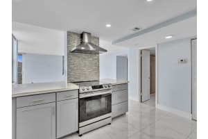 3015 N Ocean Blvd 15G, Fort Lauderdale, FL 33308 Sold 07/03/25