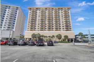 437 Golden Isles Dr 15G, Hallandale Beach, FL 33009 - MLS#F10500298