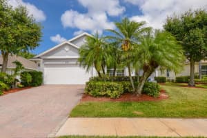 590 Valencia Cir, Vero Beach, FL 32968 - MLS#F10500309