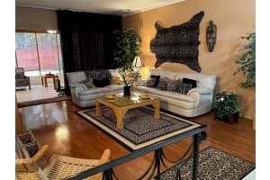 521 NW 98th Ave, Pembroke Pines, FL 33024 Sold 06/25/25