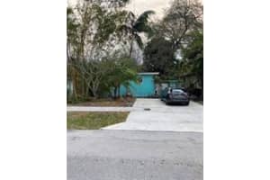 1602 NE 1st Ave, Fort Lauderdale, FL 33305 - MLS#F10500336