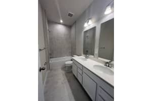 4375 LAGO CIRCLE, Vero Beach, FL 32967 Sold 05/22/25