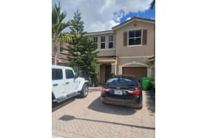 139 Riverwalk Cir, Sunrise