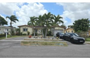 4600 NW 39th St, Lauderdale Lakes, FL 33319 Sold 11/13/25