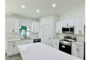 3260 NW 34th Ave, Okeechobee, FL 34972 Sold 07/24/25