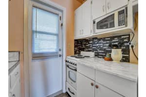 1115 SE 14th Pl 19C, Fort Lauderdale, FL 33316 - MLS#F10500480