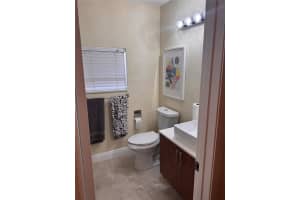 12060 NW 13th St, Pembroke Pines, FL 33026 - MLS#F10500506