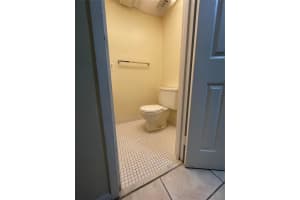2840 Somerset Dr 212M, Lauderdale Lakes, FL 33311 - MLS#F10500531