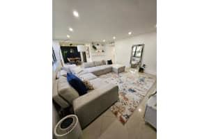 20401 Ne 30th Ave 114, Aventura