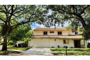 12200 Garden Dr, Hollywood, FL 33026 Sold 06/09/25