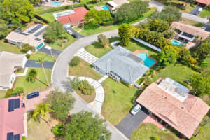 10300 NW 44th St, Coral Springs, FL 33065 - MLS#F10500550