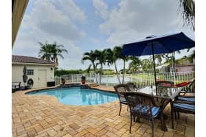 10370 NW 52nd St, Coral Springs, FL 33076 Sold 08/29/25