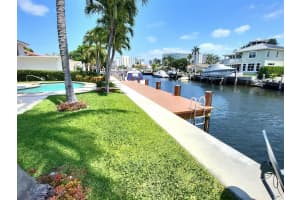 2700 NE 4 Street, Pompano Beach, FL 33062 Sold 05/30/25
