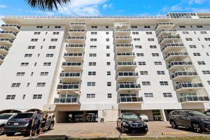 1160 Hillsboro Mile 903, Hillsboro Beach, FL 33062 - MLS#F10500593