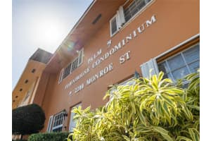 2200 Monroe St 34, Hollywood, FL 33020 Sold 08/05/25
