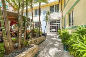 530 Ocean Dr 101, Miami Beach, FL 33139 Sold 10/30/25