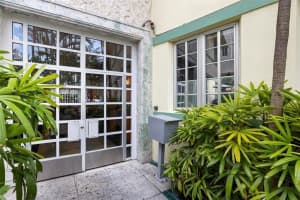 530 Ocean Dr 101, Miami Beach, FL 33139 Sold 10/30/25