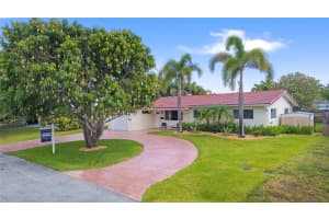5730 NE 17th Ave, Fort Lauderdale, FL 33334 Sold 07/11/25