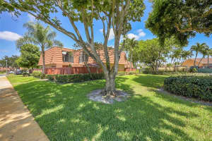 2916 Sw 12th Street 2916, Deerfield Beach