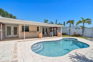 601 SE 2nd Terrace, Pompano Beach, FL 33060 Sold 07/11/25