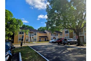 8100 SW 21st Ct 8100, Miramar, FL 33025 - MLS#F10500741