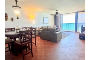 2101 S Ocean Dr 2502, Hollywood, FL 33019 - MLS#F10500758