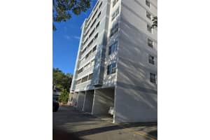 3301 Spanish Moss Ter 305, Lauderhill, FL 33319 Sold 06/16/25
