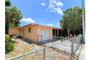 16101 NE 15th Ave, North Miami Beach, FL 33162 Sold 08/28/25