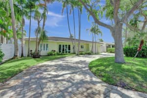 2428 SE 10th St, Pompano Beach, FL 33062 Sold 07/30/25