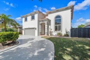 16671 NW 89th Pl, Hialeah, FL 33018 Sold 07/14/25