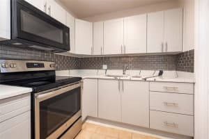 1310 Nw 43rd Ave, Lauderhill