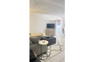 4046 NW 19th St 103, Lauderhill, FL 33313 - MLS#F10500937