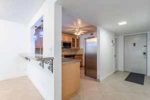 2318 S Cypress Bend Dr 122, Pompano Beach, FL 33069 Sold 07/09/25
