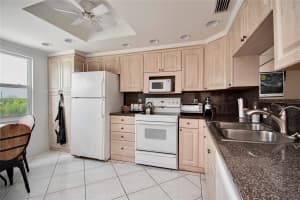 4054 Hythe C 4054, Boca Raton, FL 33434 - MLS#F10500955