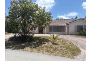 2656 NE 33rd St, Fort Lauderdale, FL 33306 Sold 05/29/25