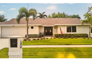 13813 Geranium Pl, Wellington, FL 33414 - MLS#F10500996