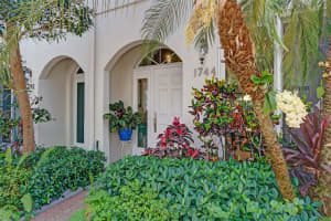 1744 NE 9th St 1744, Fort Lauderdale, FL 33304 - MLS#F10501035